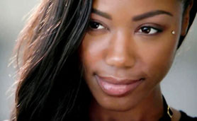 Ebony Model Changes Manager and Gets More Than She Expected 